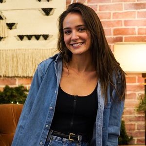 Meet your Posher, Veronica